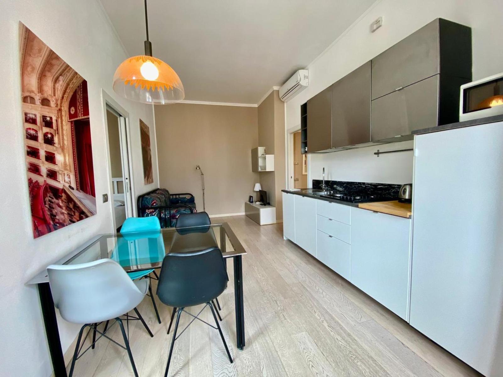 Piazzale Susa Bright Flat Con Veranda Milano Exteriör bild